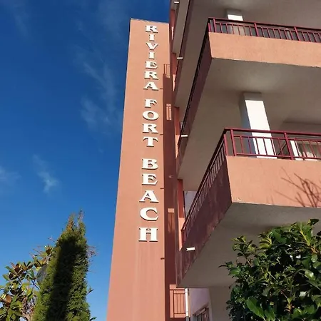 Sea View Апартамент *