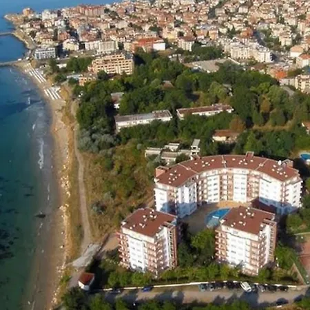 Sea View Апартамент Равда